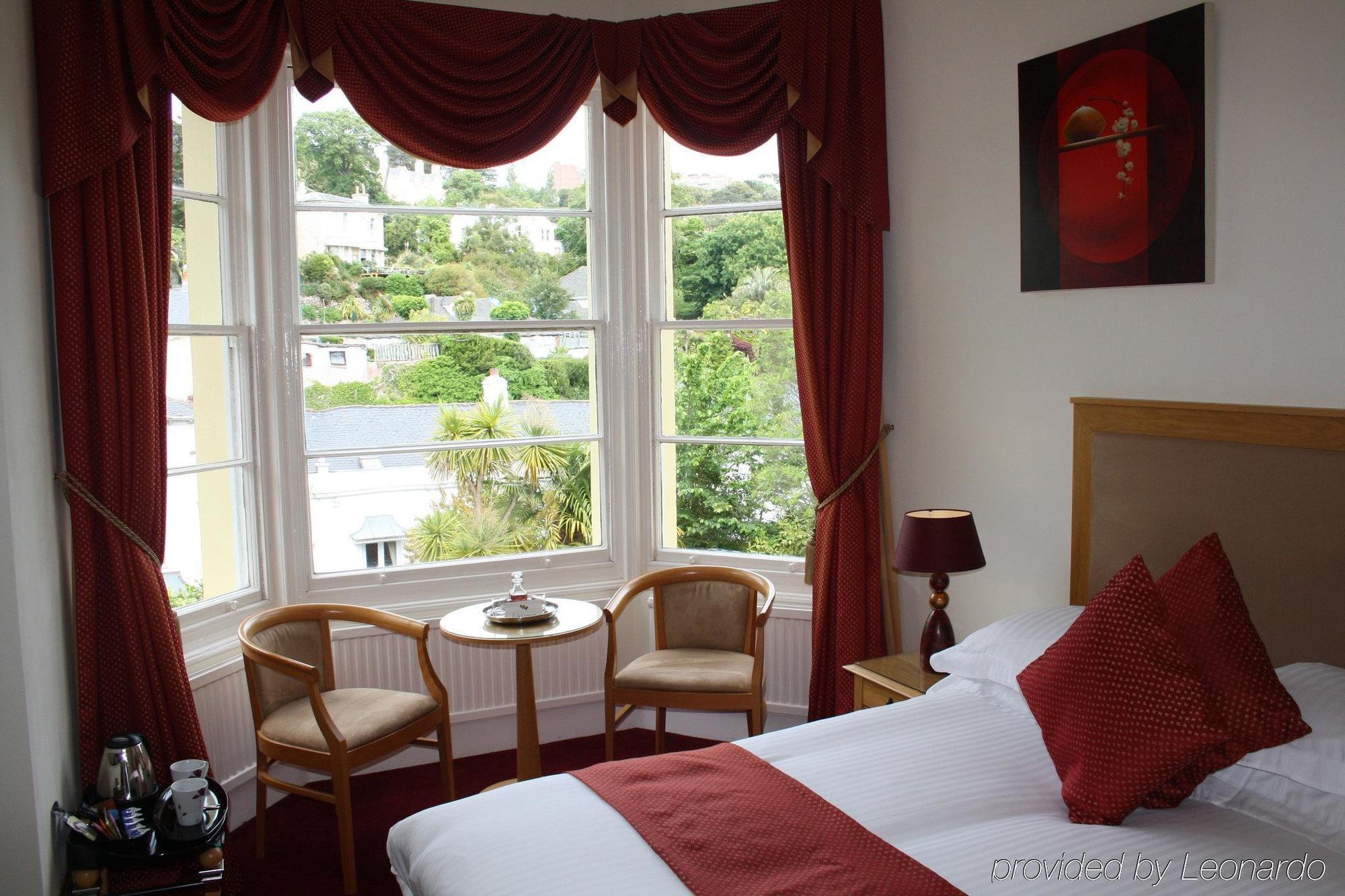 Meadfoot Bay Hotel Torquay Eksteriør billede